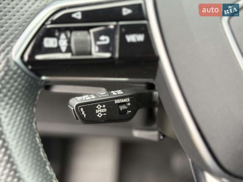 Позашляховик / Кросовер Audi e-tron 2022 в Хмельницькому фото 18 Позашляховик / Кросовер Audi e-tron 2022 в Хмельницькому