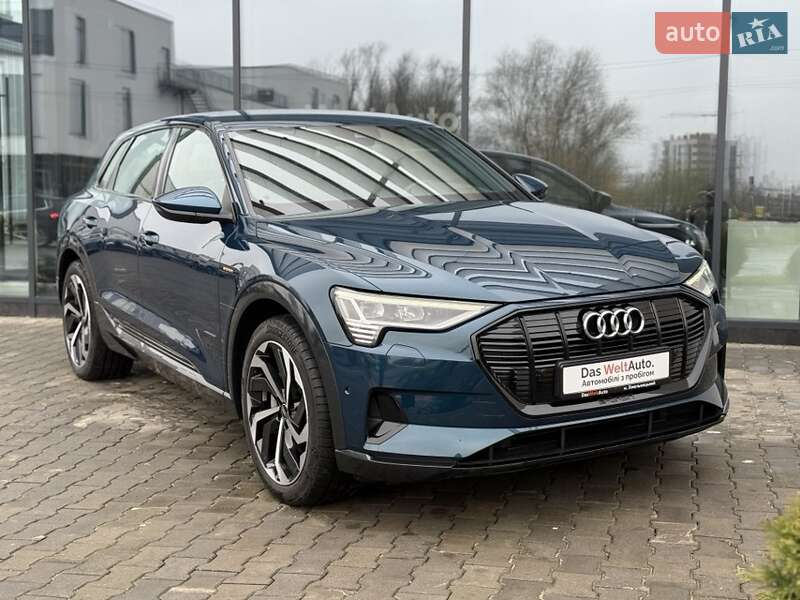 Позашляховик / Кросовер Audi e-tron 2022 в Хмельницькому фото 14 Позашляховик / Кросовер Audi e-tron 2022 в Хмельницькому
