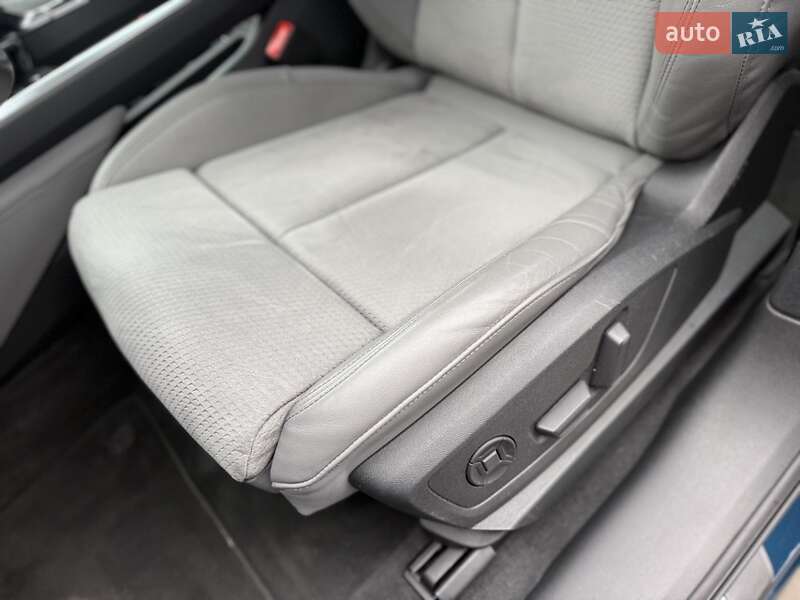 Позашляховик / Кросовер Audi e-tron 2022 в Хмельницькому фото 48 Позашляховик / Кросовер Audi e-tron 2022 в Хмельницькому