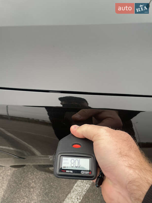 Позашляховик / Кросовер Audi e-tron 2022 в Рівному