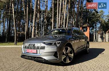 Внедорожник / Кроссовер Audi e-tron 2019 в Новояворовске
