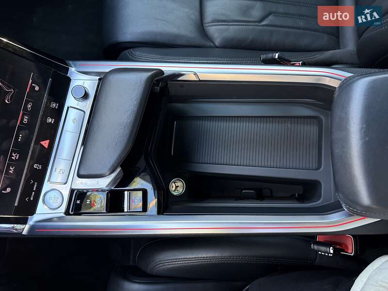 Внедорожник / Кроссовер Audi e-tron 2019 в Новояворовске фото 33 Внедорожник / Кроссовер Audi e-tron 2019 в Новояворовске