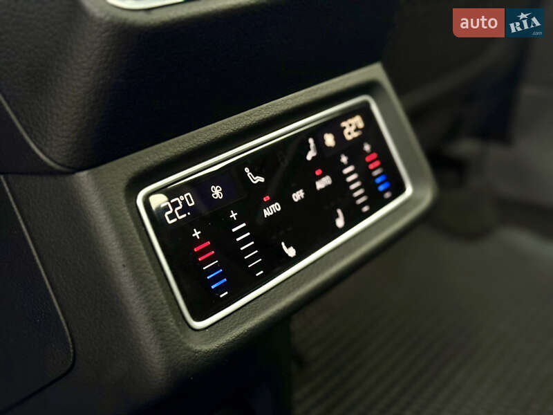 Позашляховик / Кросовер Audi e-tron 2019 в Львові