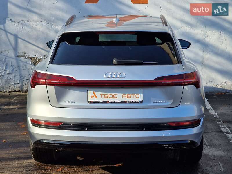 Внедорожник / Кроссовер Audi e-tron 2020 в Одессе