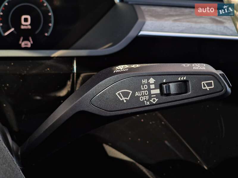 Внедорожник / Кроссовер Audi e-tron 2020 в Одессе