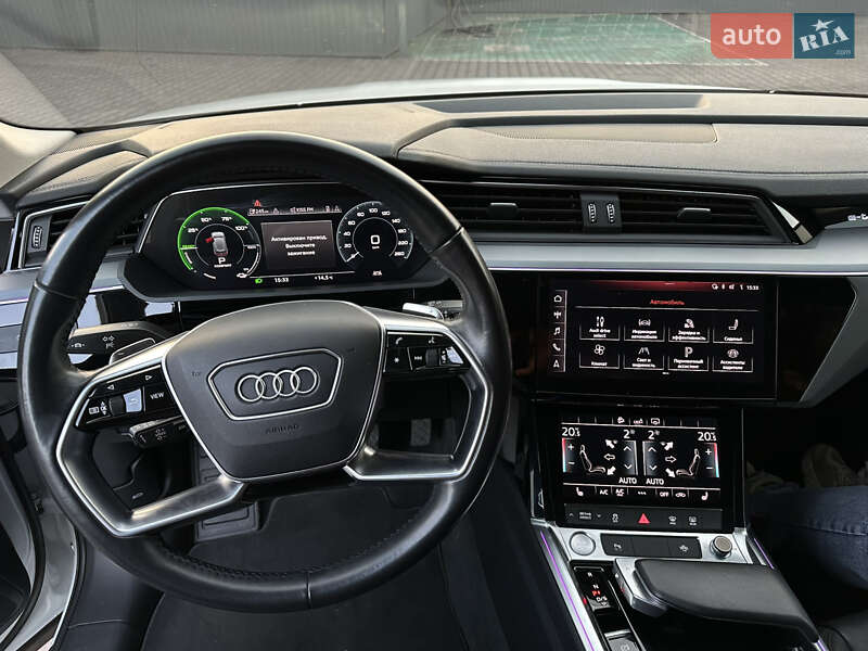 Внедорожник / Кроссовер Audi e-tron 2019 в Каменском