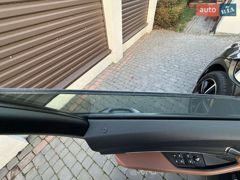 Позашляховик / Кросовер Audi e-tron 2022 в Луцьку