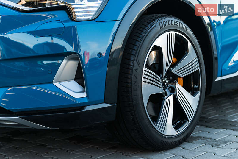 Внедорожник / Кроссовер Audi e-tron 2019 в Мукачево
