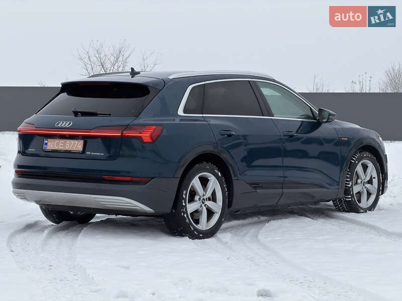 Внедорожник / Кроссовер Audi e-tron 2021 в Львове
