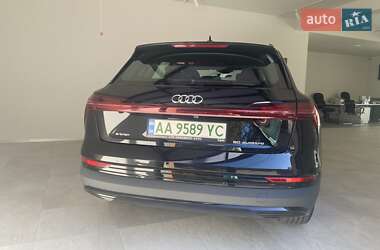 Позашляховик / Кросовер Audi e-tron 2020 в Ірпені