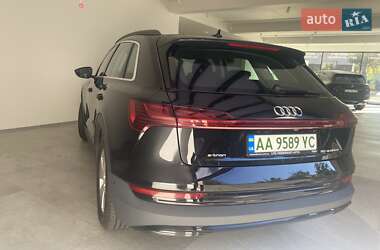 Позашляховик / Кросовер Audi e-tron 2020 в Ірпені