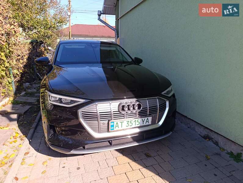 Внедорожник / Кроссовер Audi e-tron 2020 в Ивано-Франковске
