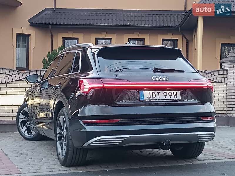 Внедорожник / Кроссовер Audi e-tron 2023 в Львове