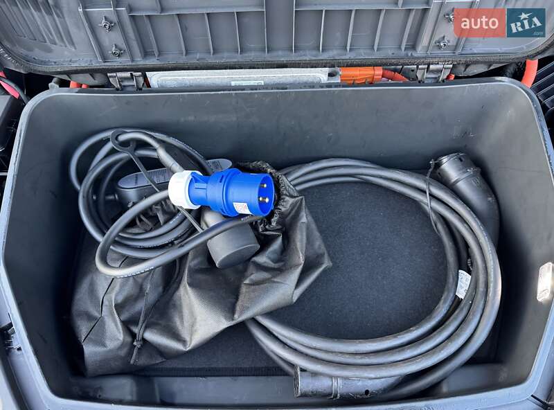 Внедорожник / Кроссовер Audi e-tron 2020 в Ровно