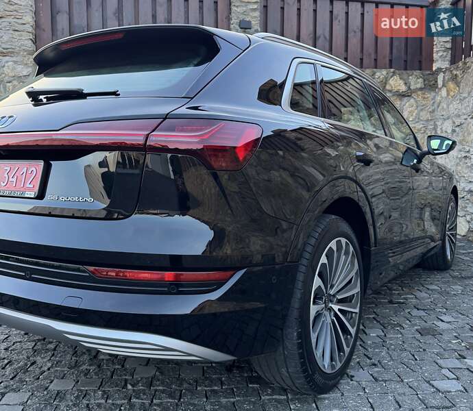 Внедорожник / Кроссовер Audi e-tron 2020 в Ровно