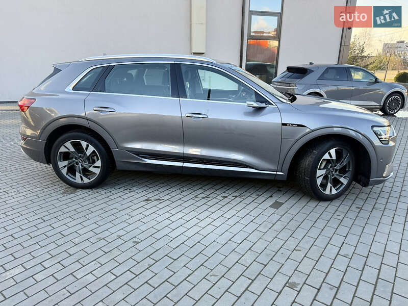 Внедорожник / Кроссовер Audi e-tron 2020 в Ровно