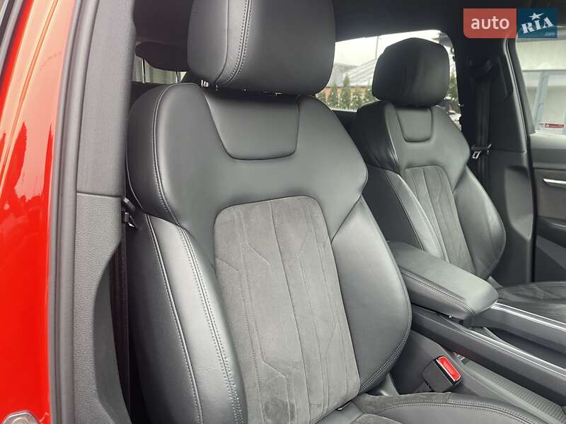 Внедорожник / Кроссовер Audi e-tron 2020 в Луцке