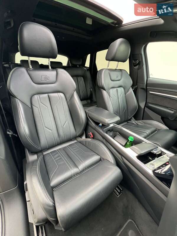 Позашляховик / Кросовер Audi e-tron 2021 в Дніпрі