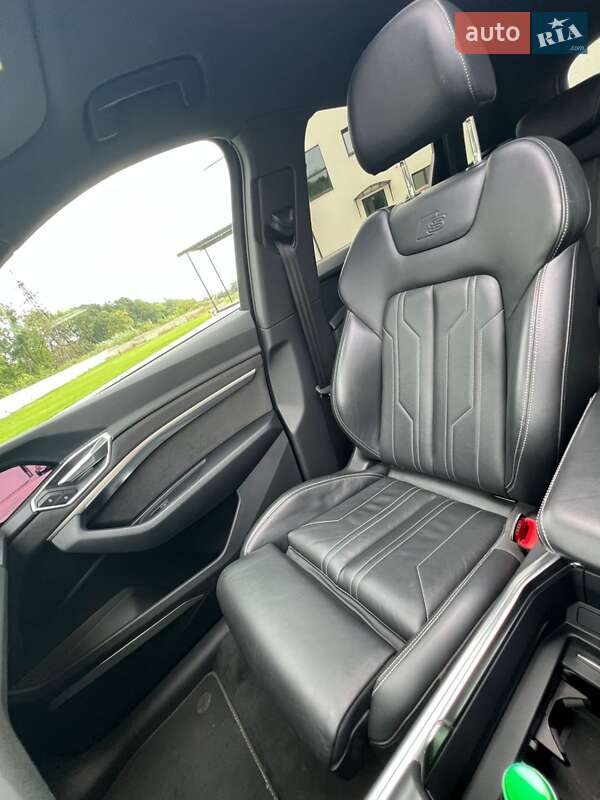 Позашляховик / Кросовер Audi e-tron 2021 в Дніпрі