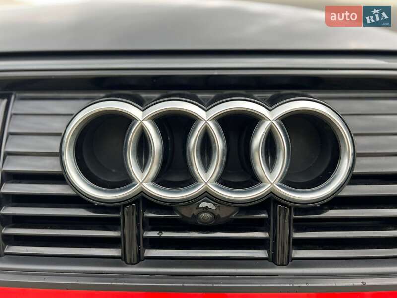 Позашляховик / Кросовер Audi e-tron 2021 в Дніпрі