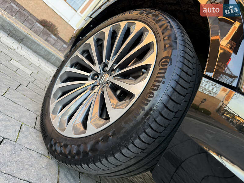 Внедорожник / Кроссовер Audi e-tron 2019 в Дрогобыче