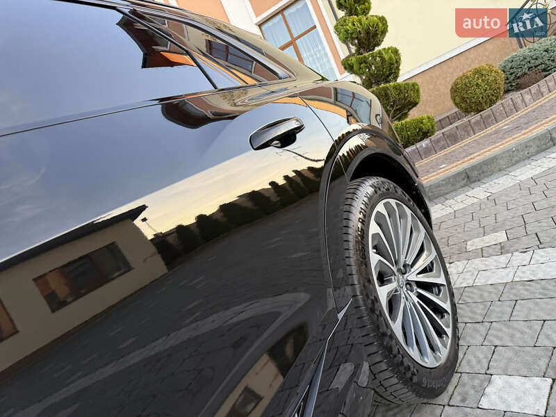 Внедорожник / Кроссовер Audi e-tron 2019 в Дрогобыче