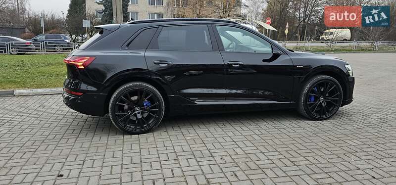 Позашляховик / Кросовер Audi e-tron 2020 в Тернополі