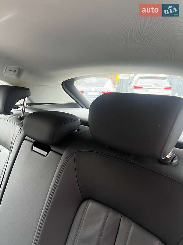 Внедорожник / Кроссовер Audi e-tron 2019 в Киеве фото 11 Внедорожник / Кроссовер Audi e-tron 2019 в Киеве