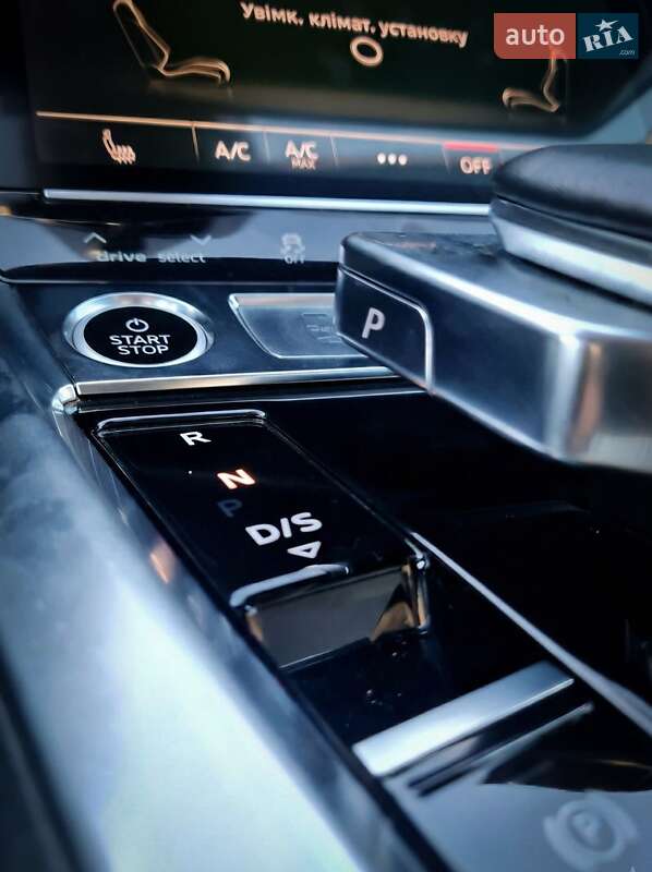 Внедорожник / Кроссовер Audi e-tron 2020 в Кременчуге