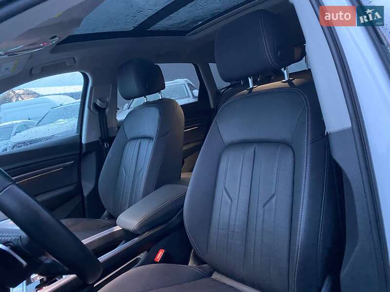 Позашляховик / Кросовер Audi e-tron 2020 в Львові