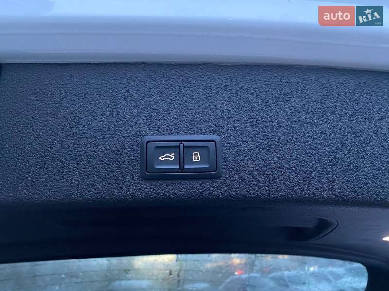 Позашляховик / Кросовер Audi e-tron 2020 в Львові