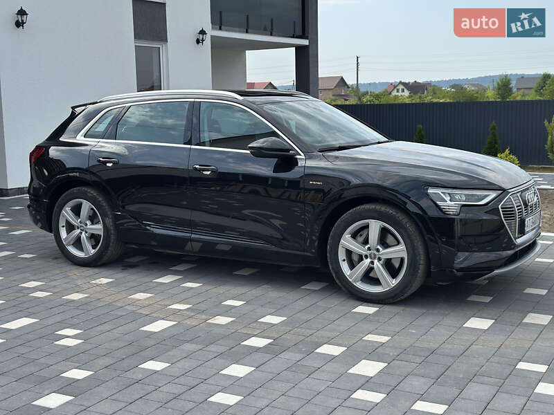 Позашляховик / Кросовер Audi e-tron 2020 в Коломиї