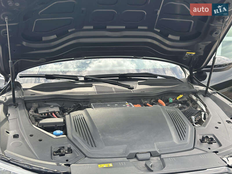 Позашляховик / Кросовер Audi e-tron 2020 в Коломиї