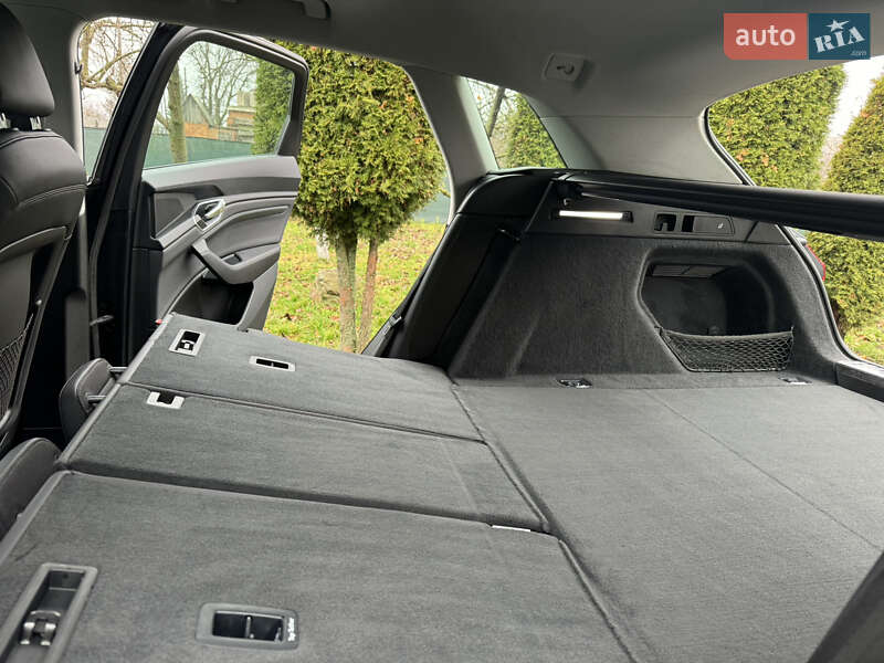 Позашляховик / Кросовер Audi e-tron 2020 в Харкові фото 55 Позашляховик / Кросовер Audi e-tron 2020 в Харкові