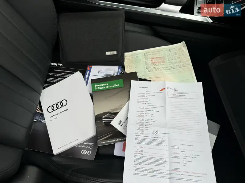 Позашляховик / Кросовер Audi e-tron 2020 в Харкові документ 4 фото Позашляховик / Кросовер Audi e-tron 2020 в Харкові документ