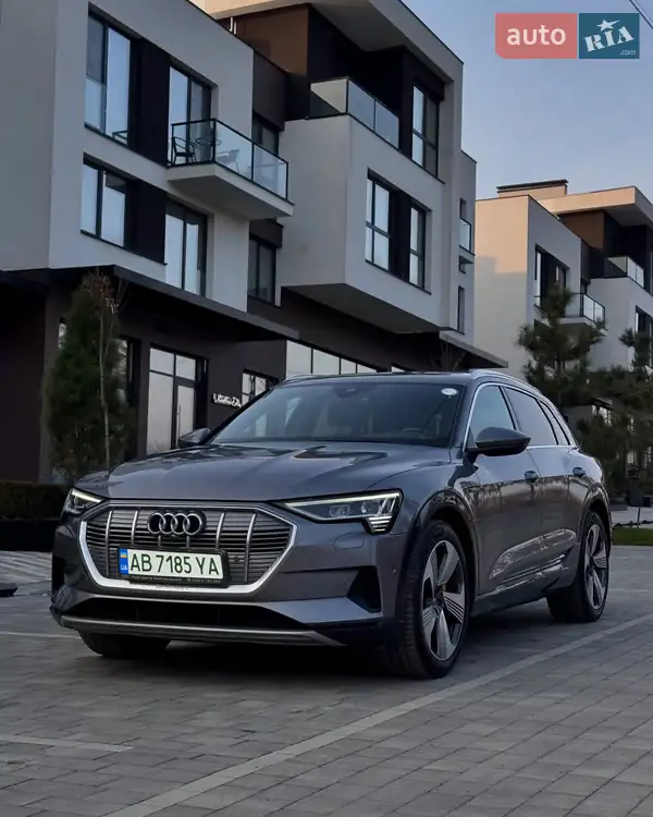 Audi e-tron