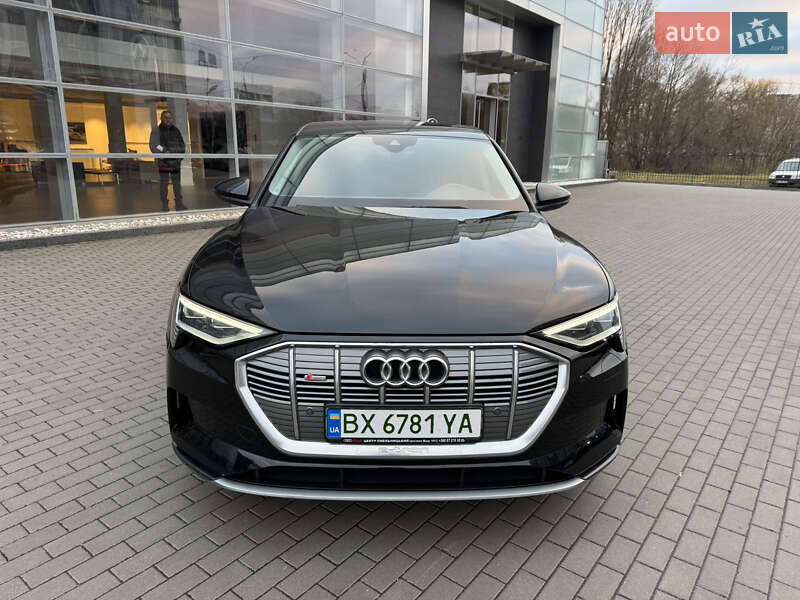 Позашляховик / Кросовер Audi e-tron 2023 в Хмельницькому фото 27 Позашляховик / Кросовер Audi e-tron 2023 в Хмельницькому