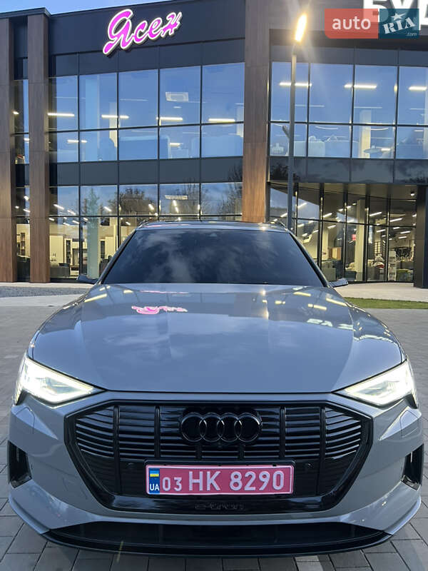 Внедорожник / Кроссовер Audi e-tron 2020 в Луцке