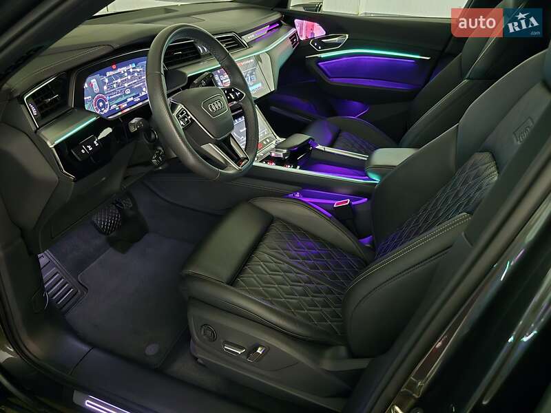 Внедорожник / Кроссовер Audi e-tron 2022 в Житомире