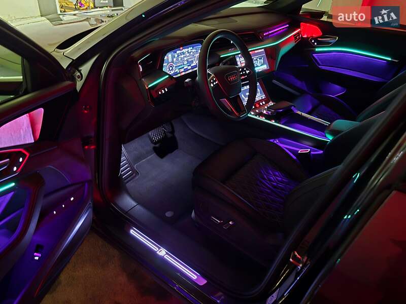 Внедорожник / Кроссовер Audi e-tron 2022 в Житомире
