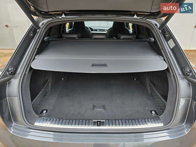 Внедорожник / Кроссовер Audi e-tron 2022 в Житомире