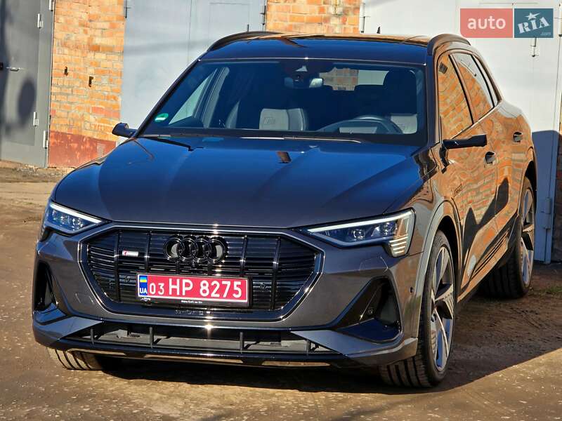 Внедорожник / Кроссовер Audi e-tron 2022 в Житомире