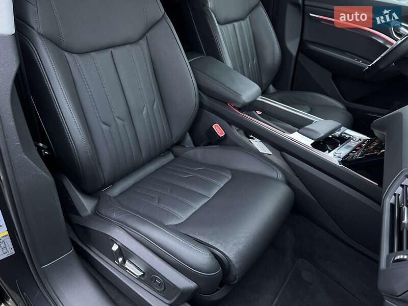 Позашляховик / Кросовер Audi e-tron 2022 в Луцьку