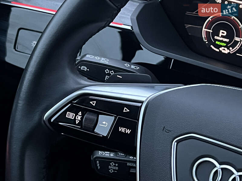 Позашляховик / Кросовер Audi e-tron 2022 в Луцьку