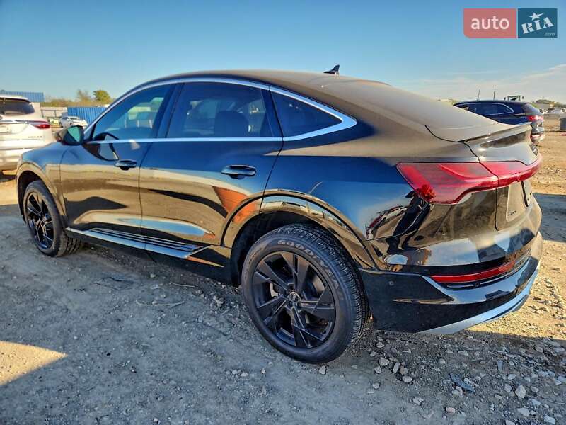 Внедорожник / Кроссовер Audi e-tron 2021 в Днепре