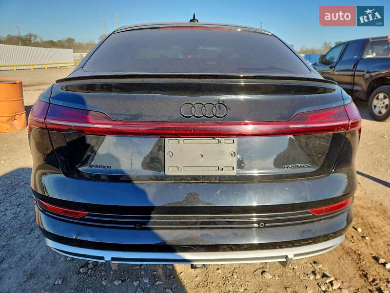 Внедорожник / Кроссовер Audi e-tron 2021 в Днепре