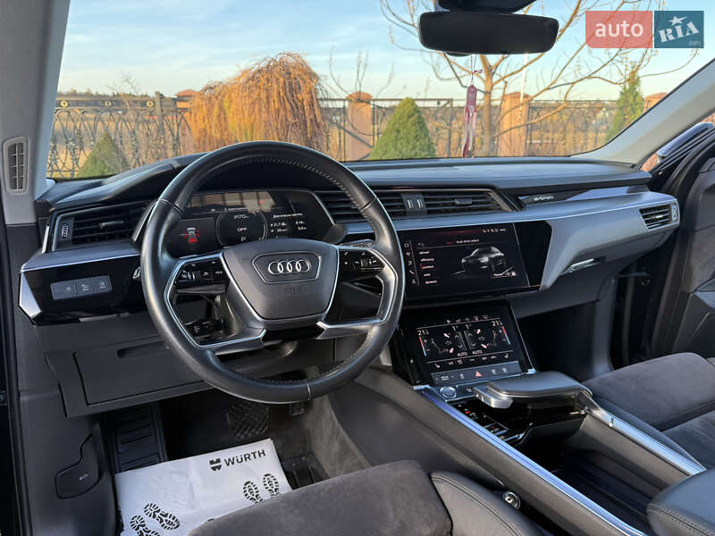 Внедорожник / Кроссовер Audi e-tron 2020 в Львове фото 91 Внедорожник / Кроссовер Audi e-tron 2020 в Львове