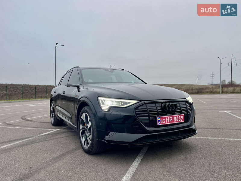 Внедорожник / Кроссовер Audi e-tron 2022 в Ровно фото 21 Внедорожник / Кроссовер Audi e-tron 2022 в Ровно
