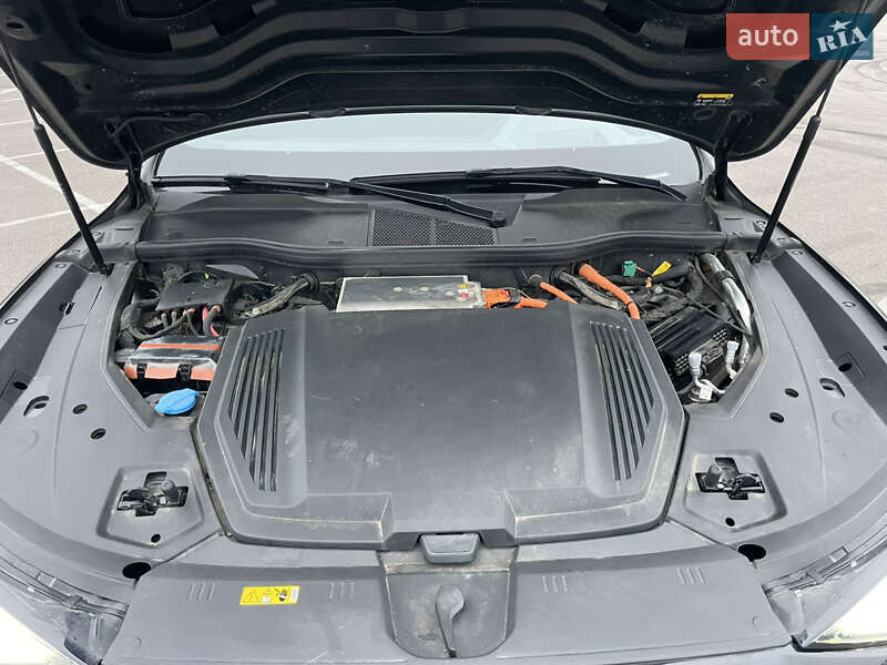 Внедорожник / Кроссовер Audi e-tron 2022 в Ровно фото 66 Внедорожник / Кроссовер Audi e-tron 2022 в Ровно