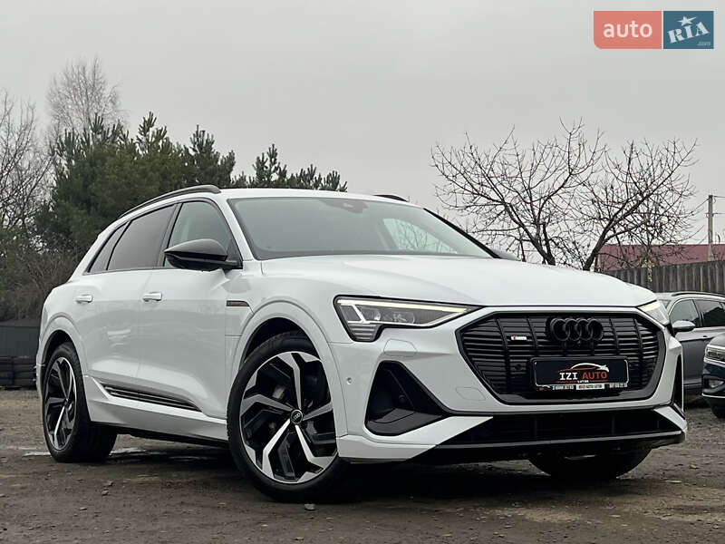 Audi e-tron 2023